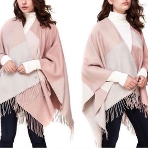 SOIA & KYO Wrap Shawl